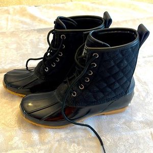 Women’s black Bess boots, size 10 only worn once